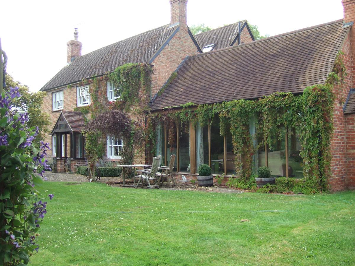 Lime Trees Farm Bed and Breakfast Bicester Buitenkant foto